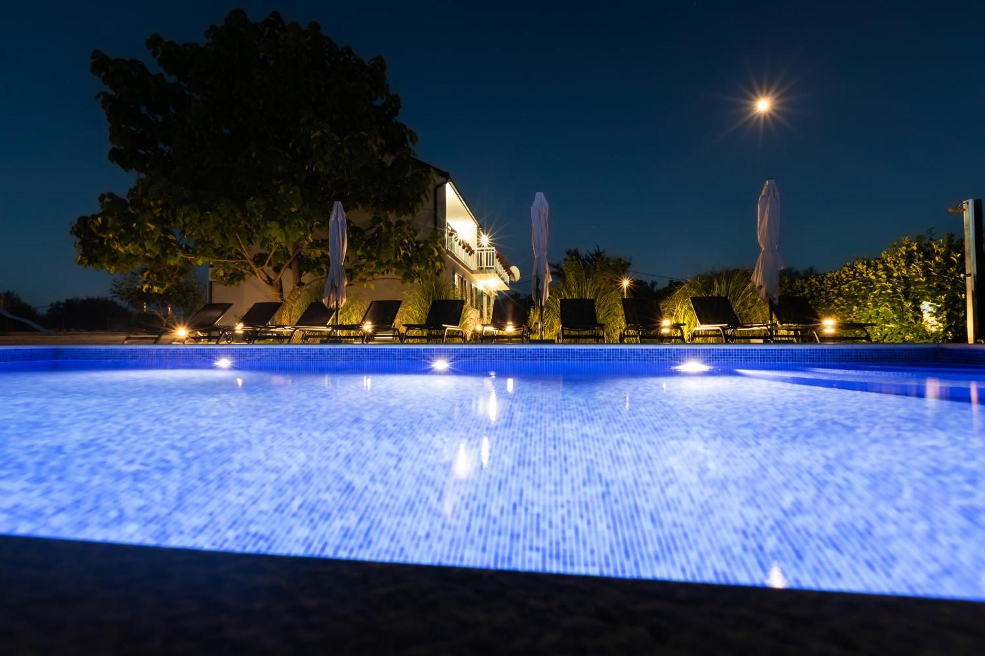 Villa Matko - Family Destination Zmijavci Zewnętrze zdjęcie